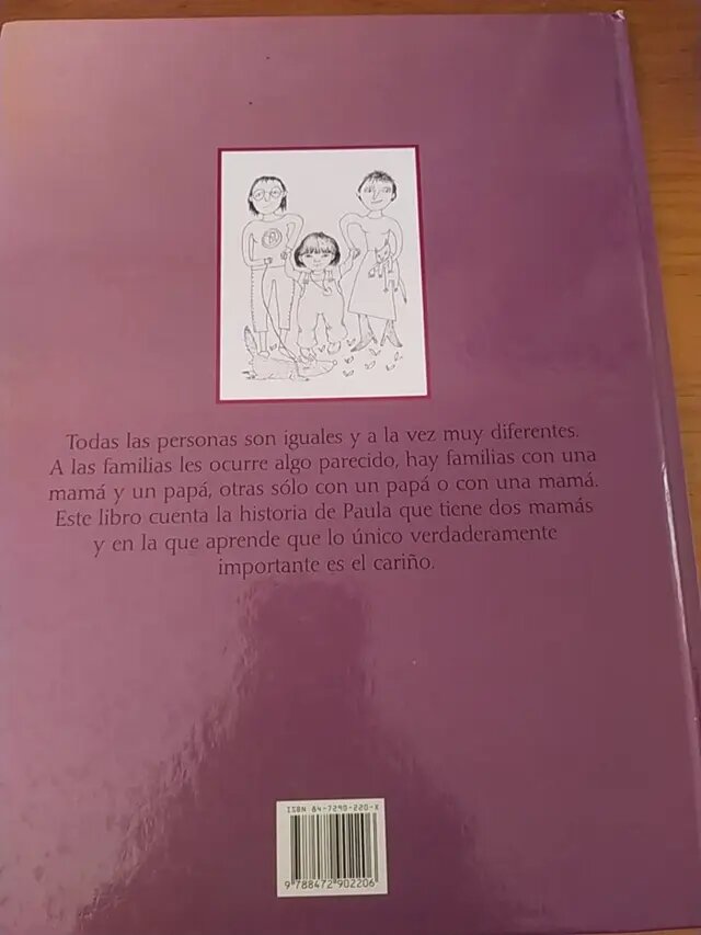 Libro: Paula tiene dos mamás por Mabel Piérola