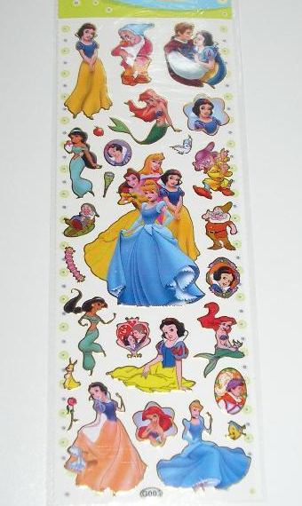 Libro: Disney Princesas - Pega y Colorea con Pegatinas por Disney Studios